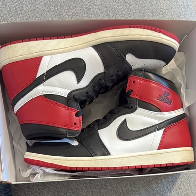 Nike Air Jordan 1 Retro High OG "Black Toe Reimagined"