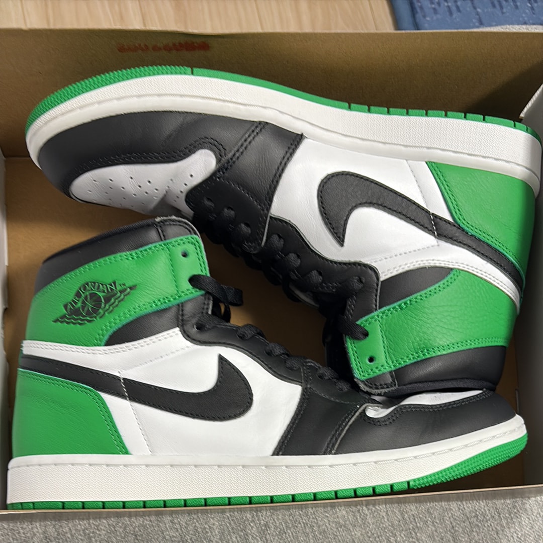 Nike Air Jordan 1 Retro High OG "Celtics/Black and Lucky Green" (2023)