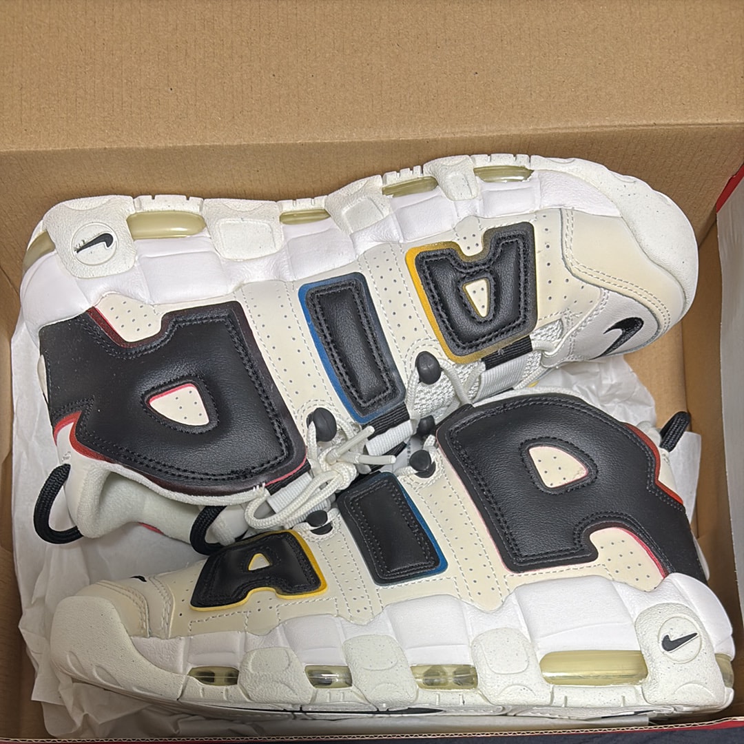 Nike Air More Uptempo'96 "Trading Cards"