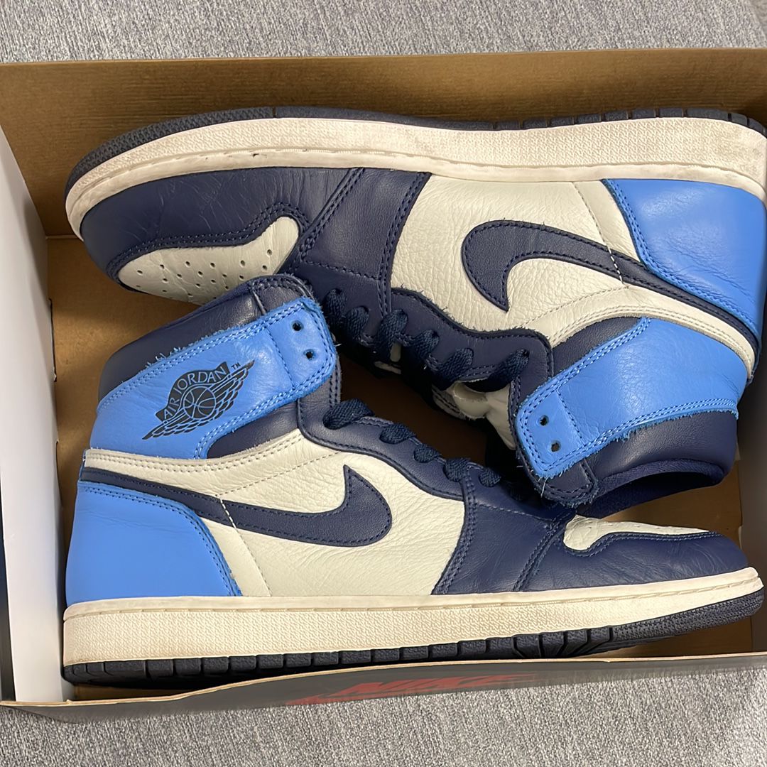 Nike Air Jordan 1 Retro High OG "Obsidian/University Blue"
