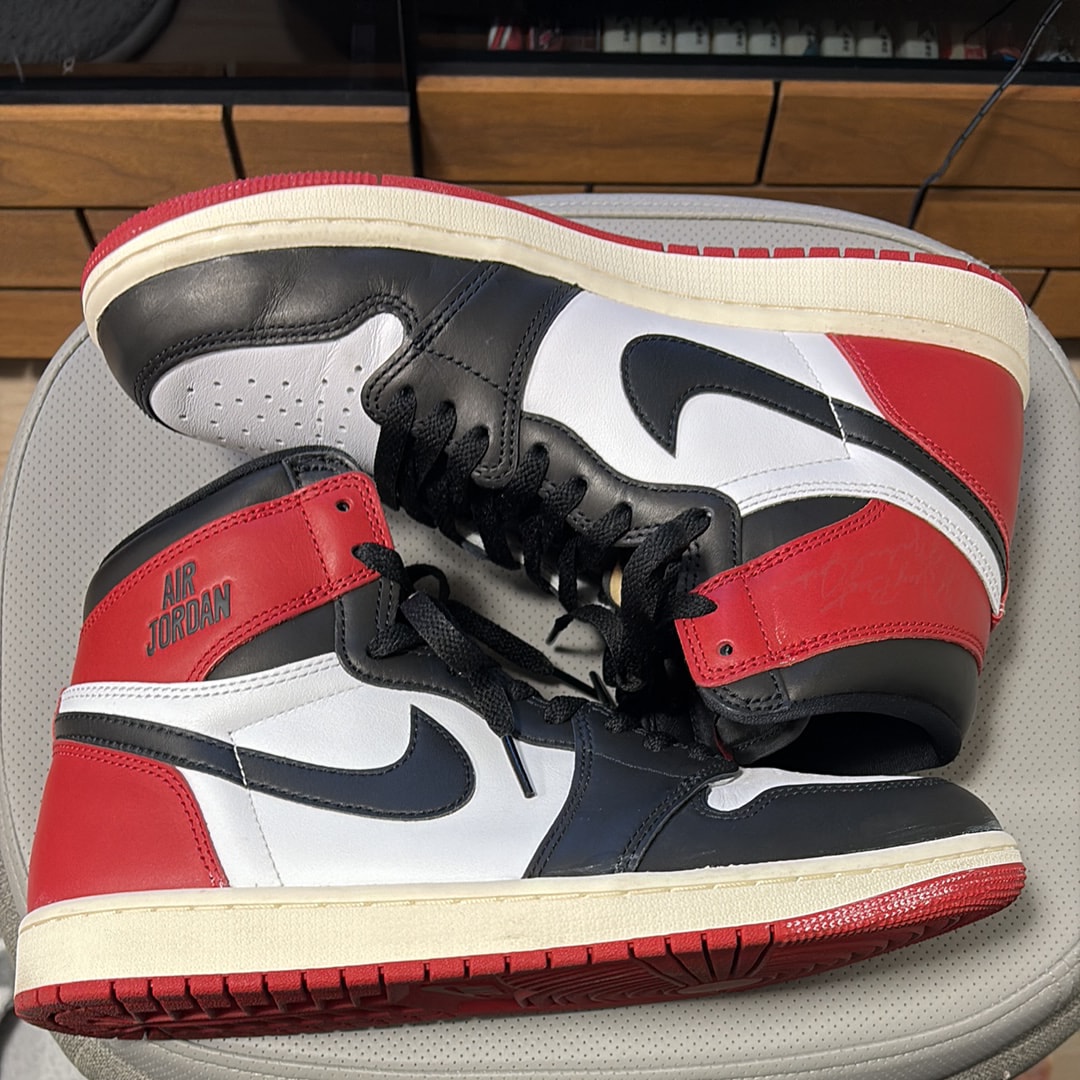 Nike Air Jordan 1 Retro High OG "Black Toe Reimagined"