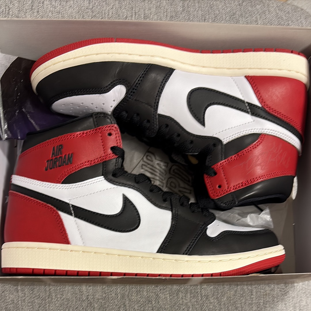 Nike Air Jordan 1 Retro High OG "Black Toe Reimagined"
