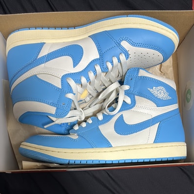 Nike Air Jordan 1 Retro High OG "UNC Reimagined"