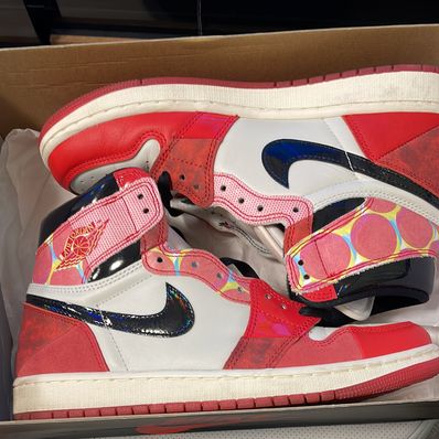 Spider-Man × Nike Air Jordan 1 Retro High OG SP "Spider-Man: Across the Spider-Verse/University Red"