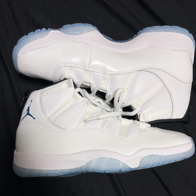 Nike Air Jordan 11 Retro "White/Legend Blue"