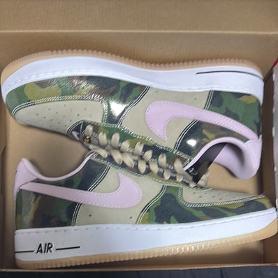 Nike Air Force 1 Low Retro "Patent Camo Pink"