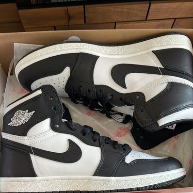 Nike Air Jordan 1 High '85 "Black/White"