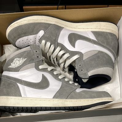 Nike Air Jordan 1 Retro High OG "Black and Smoke Grey"