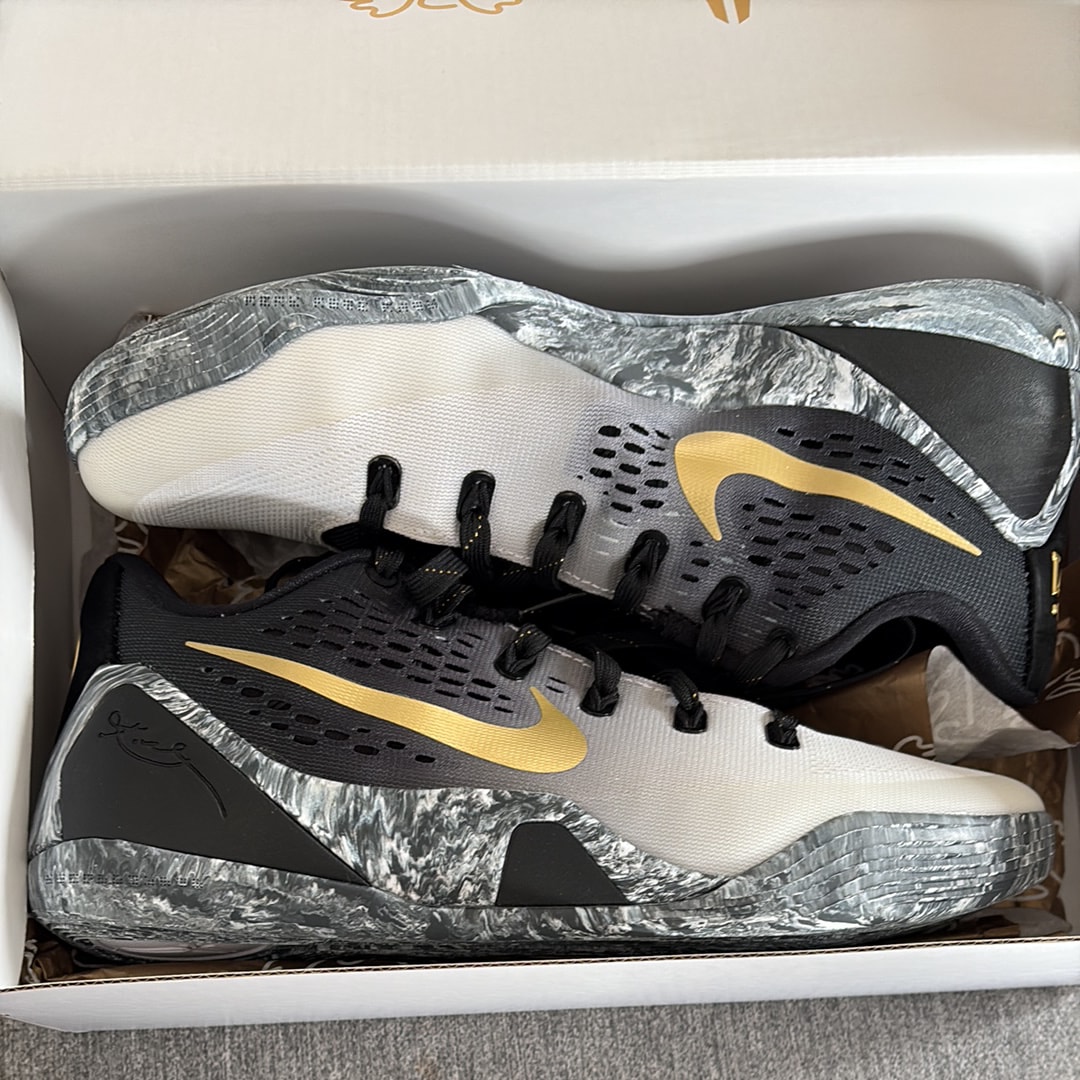 ナイキ コービー9 (NIKE Kobe 9) の新作・中古通販｜スニーカーダンク