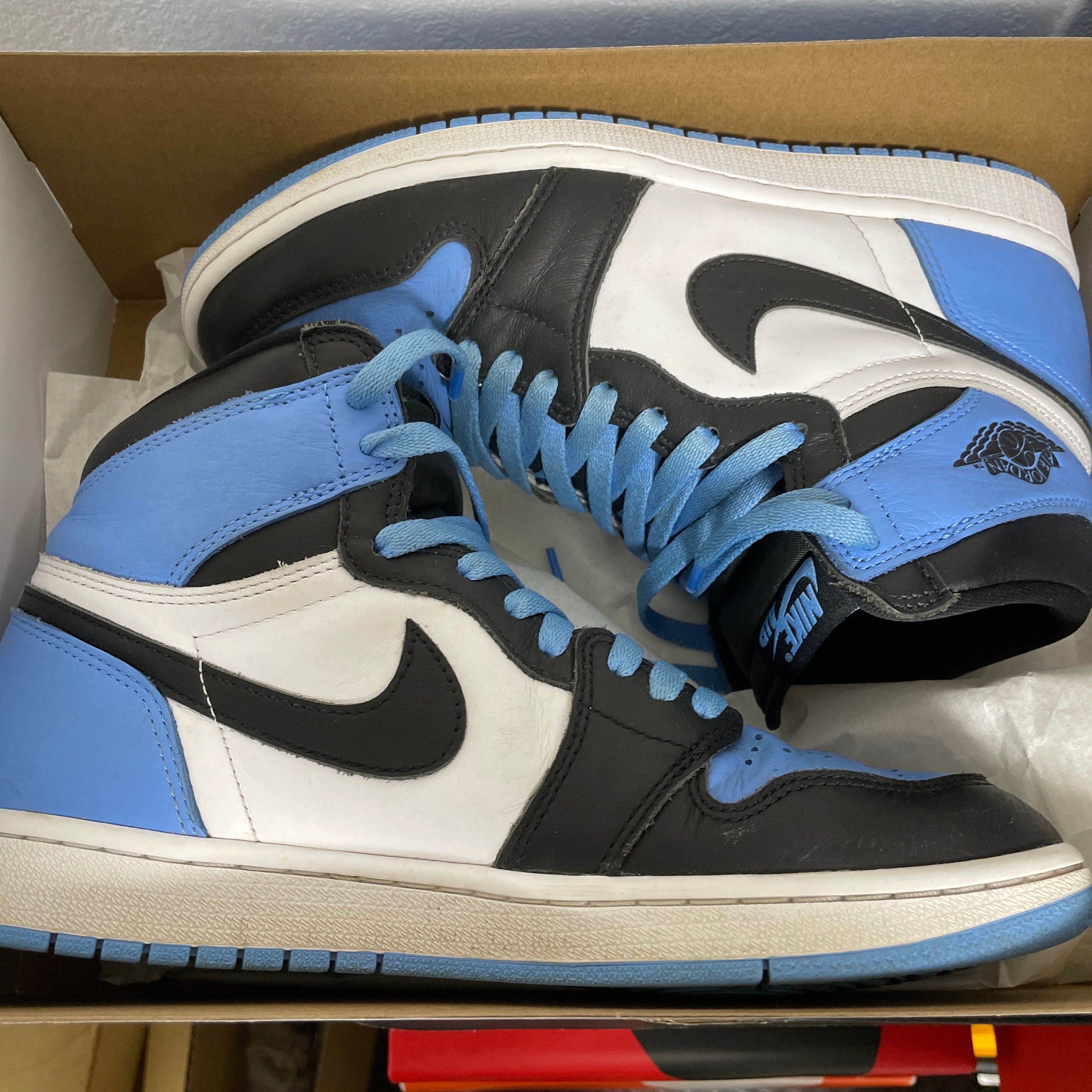 Nike Air Jordan 1 Retro High OG "University Blue/UNC Toe"