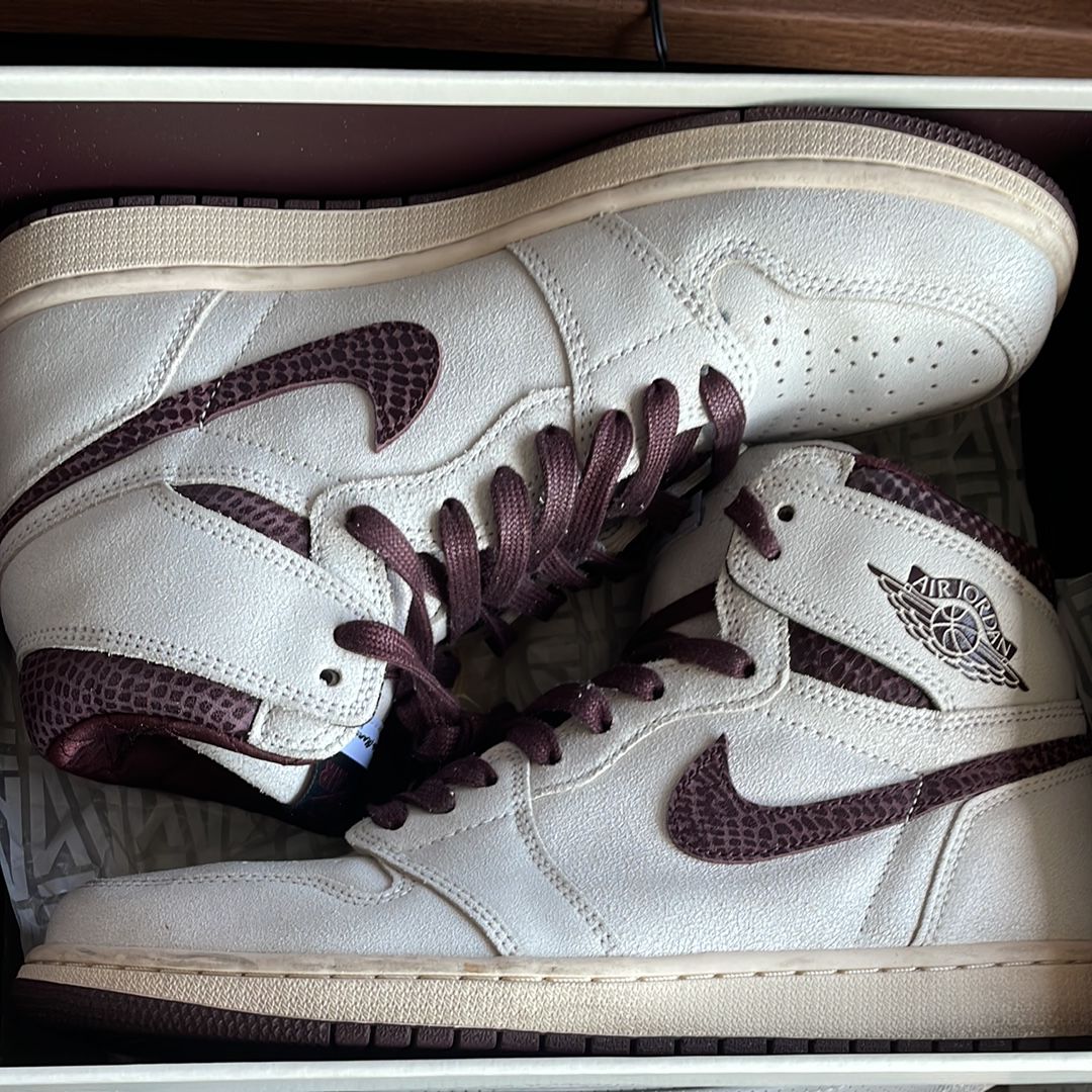 A Ma Maniere × Nike Air Jordan 1 Retro High OG "Sail and Burgundy"