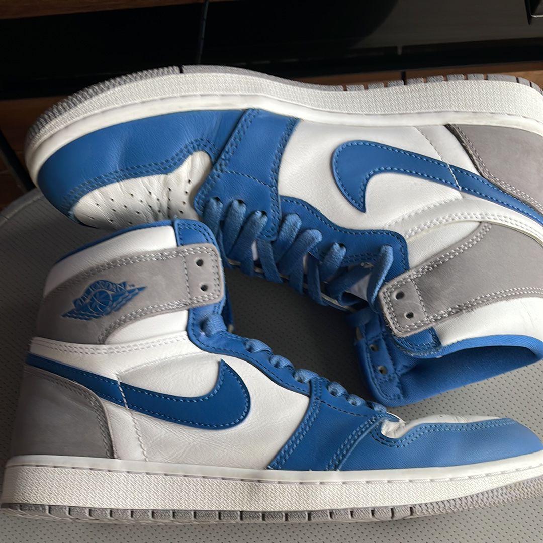 Nike Air Jordan 1 High OG "True Blue"