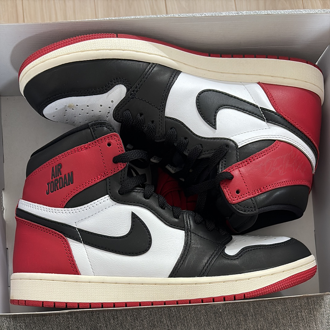 Nike Air Jordan 1 Retro High OG "Black Toe Reimagined"