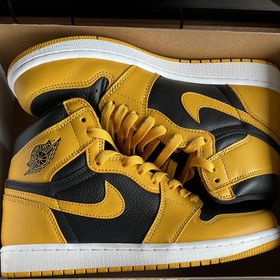 Nike Air Jordan 1 High OG "Pollen"