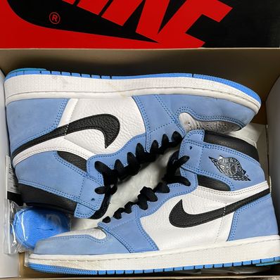 Nike Air Jordan 1 High OG "University Blue"
