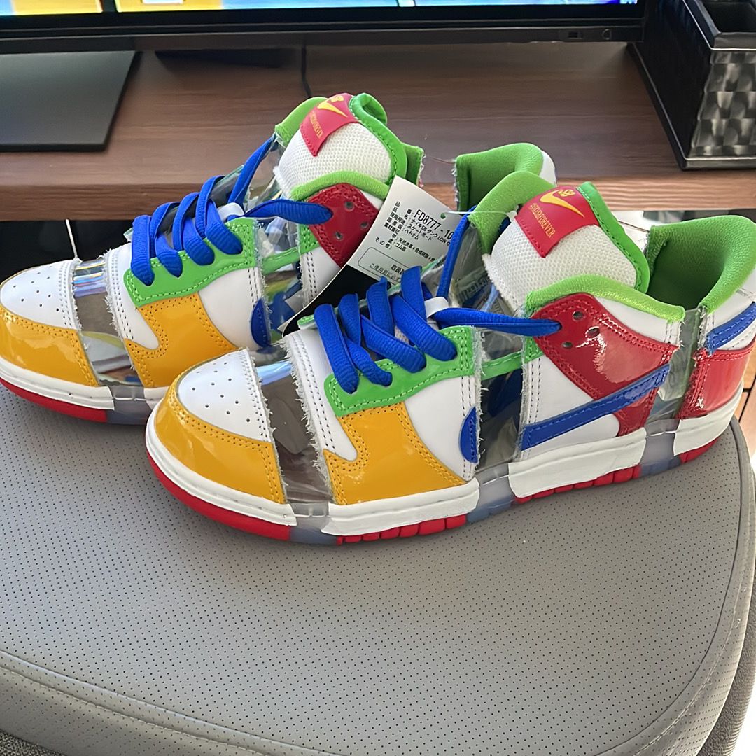 Nike SB Dunk Low "Sandy" 