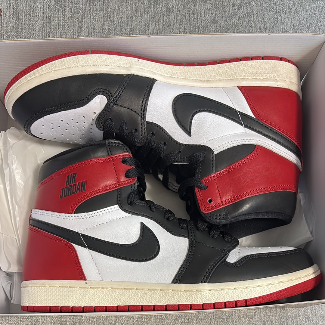 Nike Air Jordan 1 Retro High OG "Black Toe Reimagined"