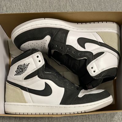 Nike Air Jordan 1 High OG "Bleached Coral"