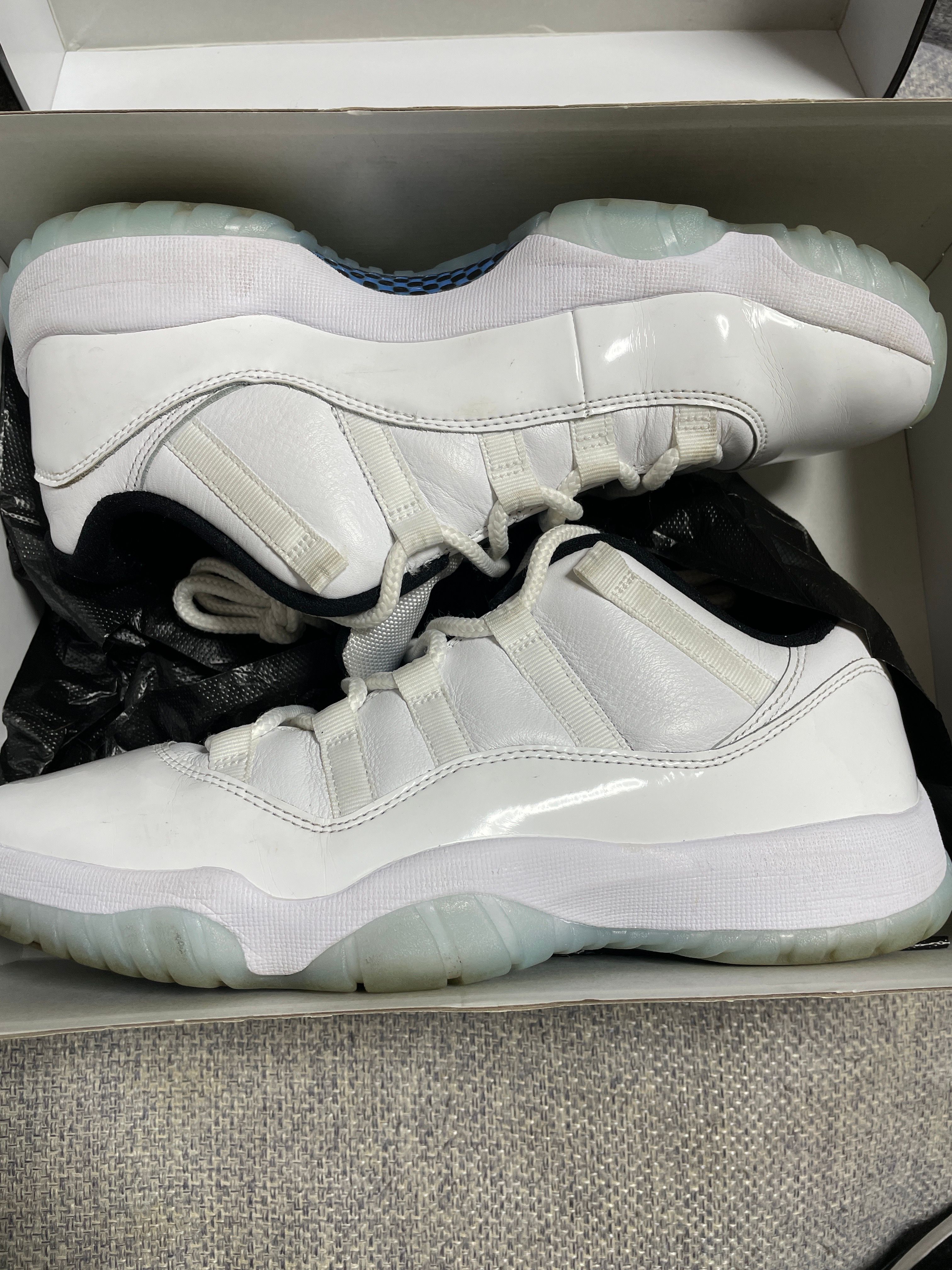 Nike Air Jordan 11 Low "Legend Blue"