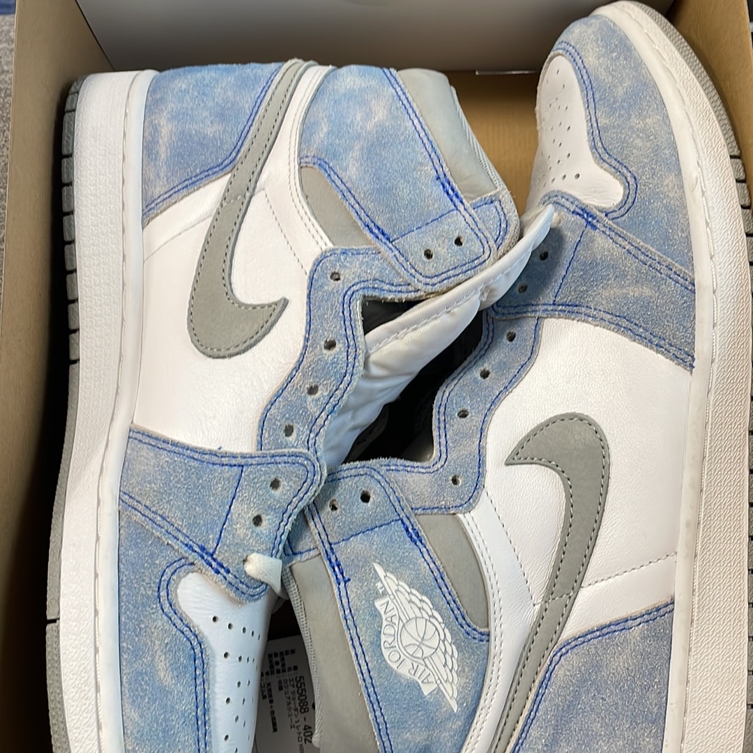 Nike Air Jordan 1 High OG "Hyper Royal"