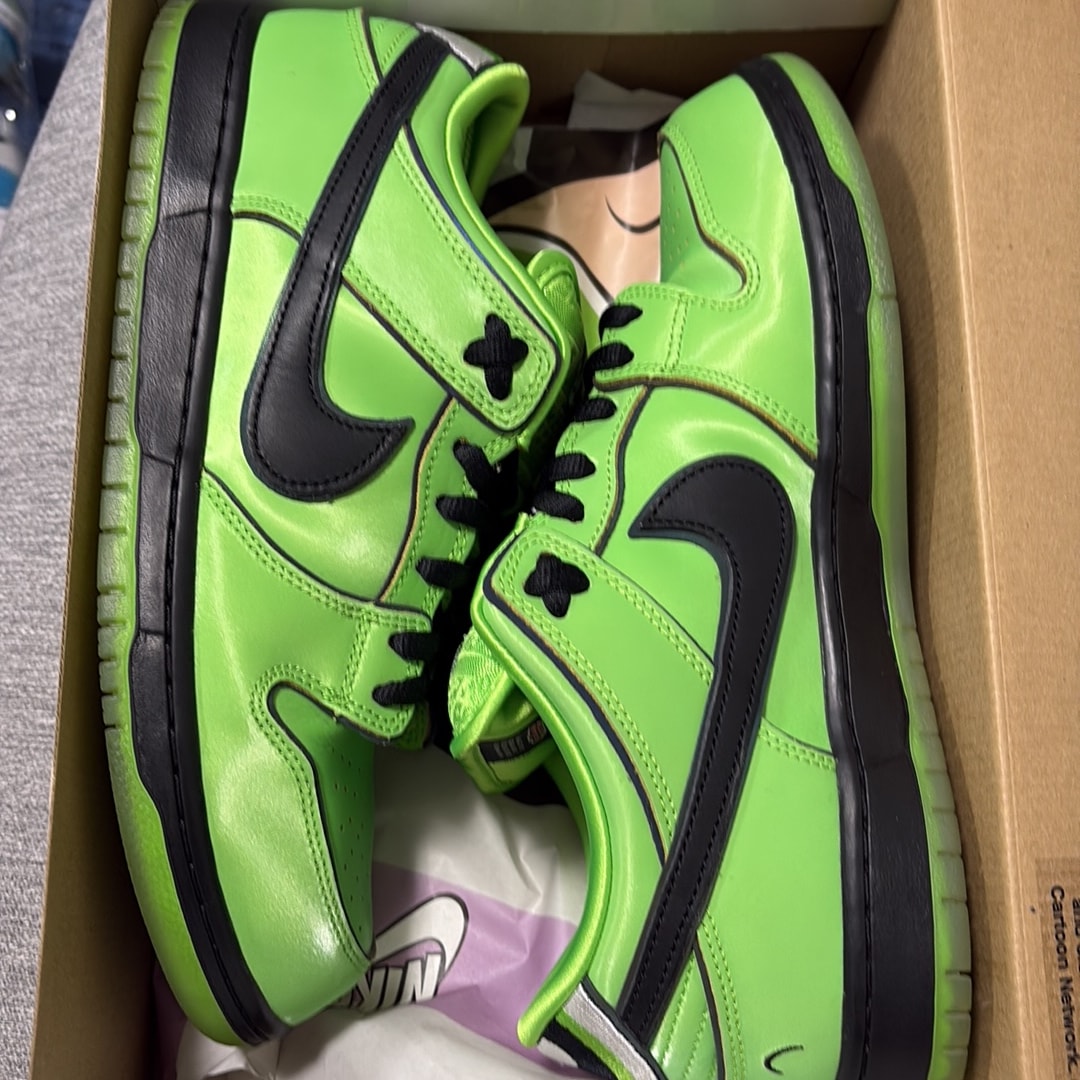 The Powerpuff Girls × Nike SB Dunk Low Pro QS "Buttercup"