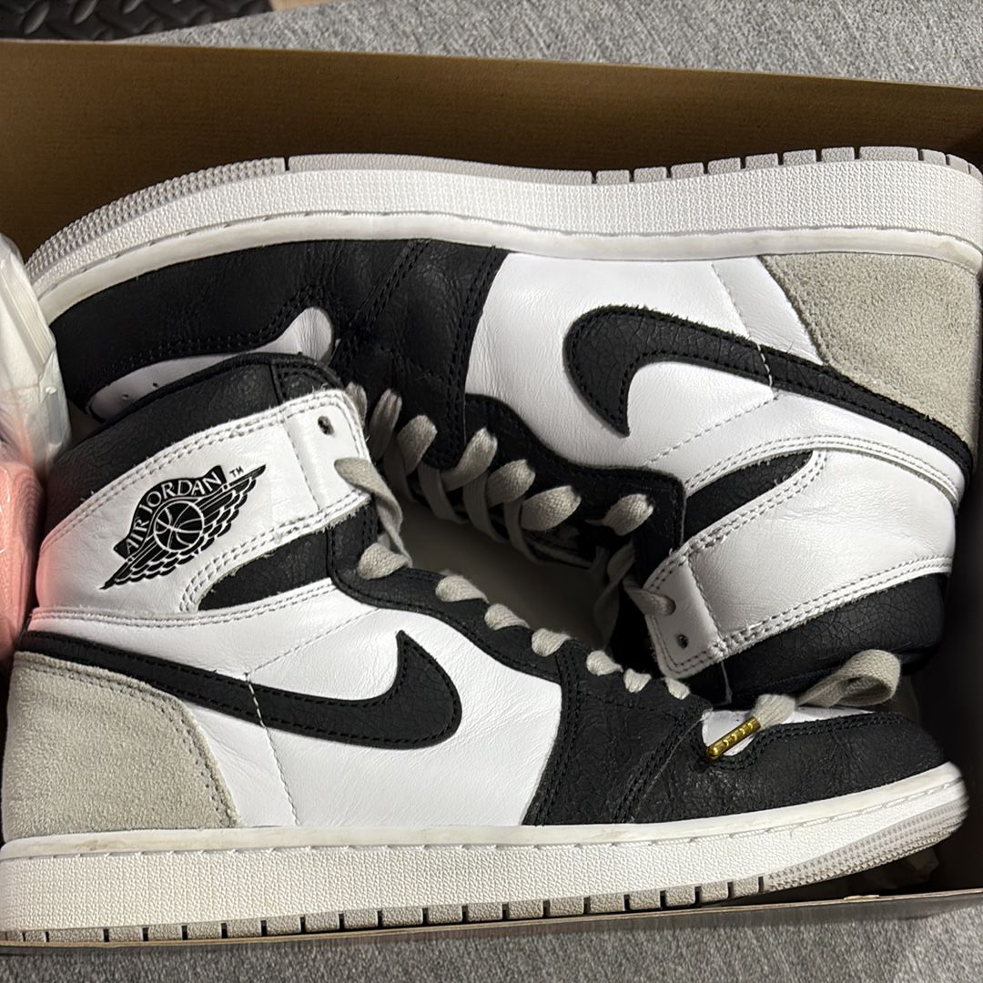 Nike Air Jordan 1 High OG "Bleached Coral"