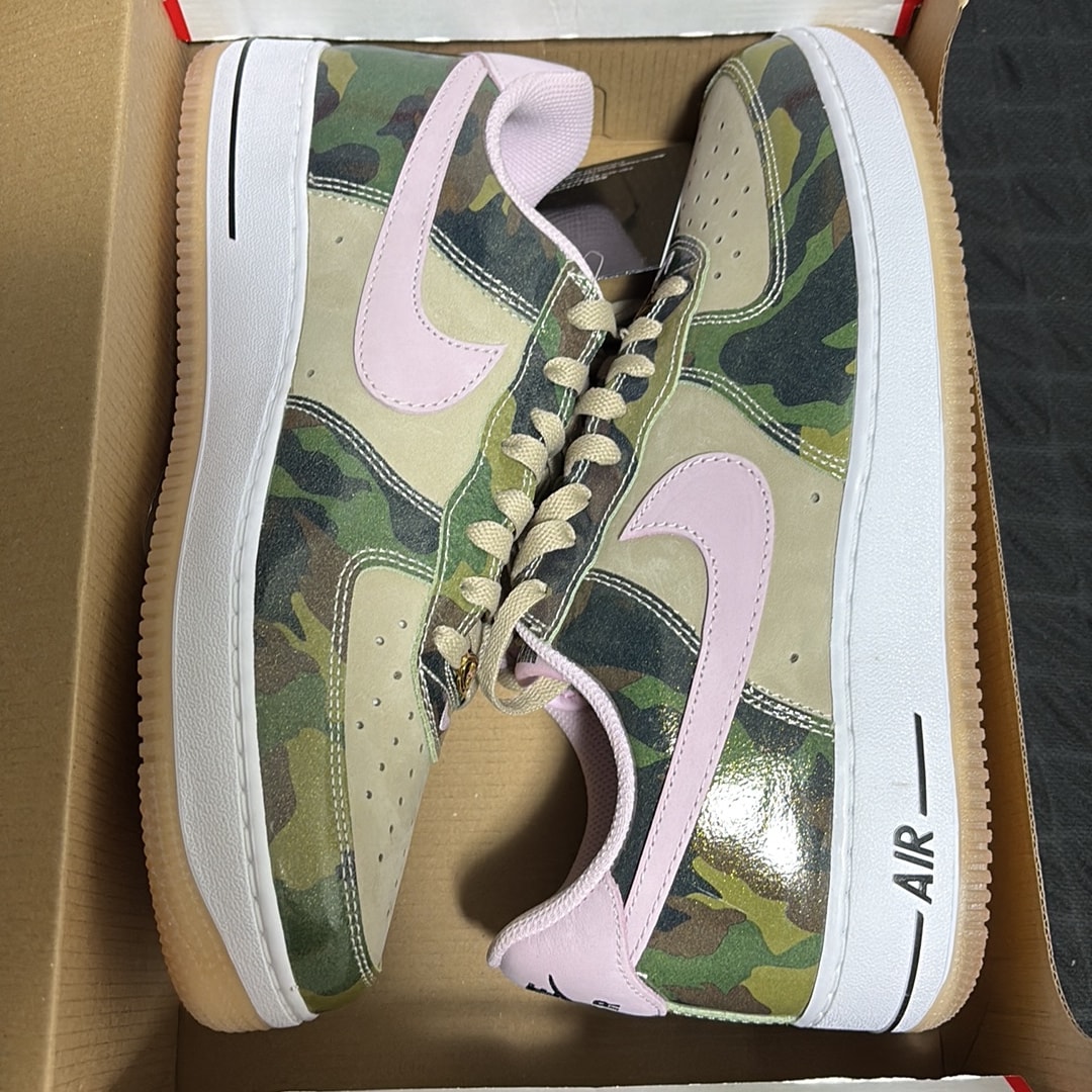 Nike Air Force 1 Low Retro "Patent Camo Pink"