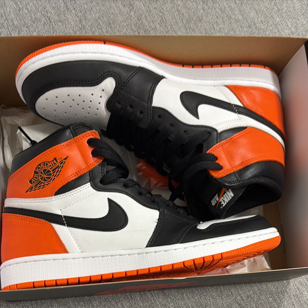 Nike Air Jordan 1 Retro High OG 