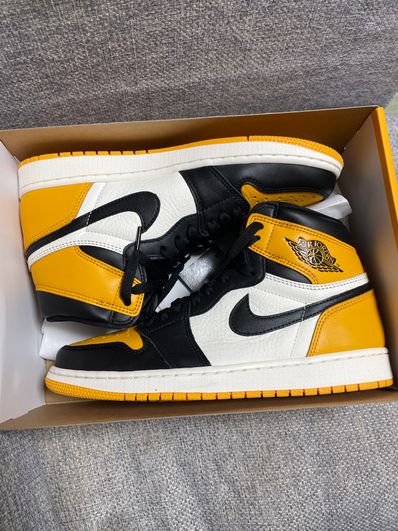 Nike Air Jordan 1 Retro High OG "Taxi"