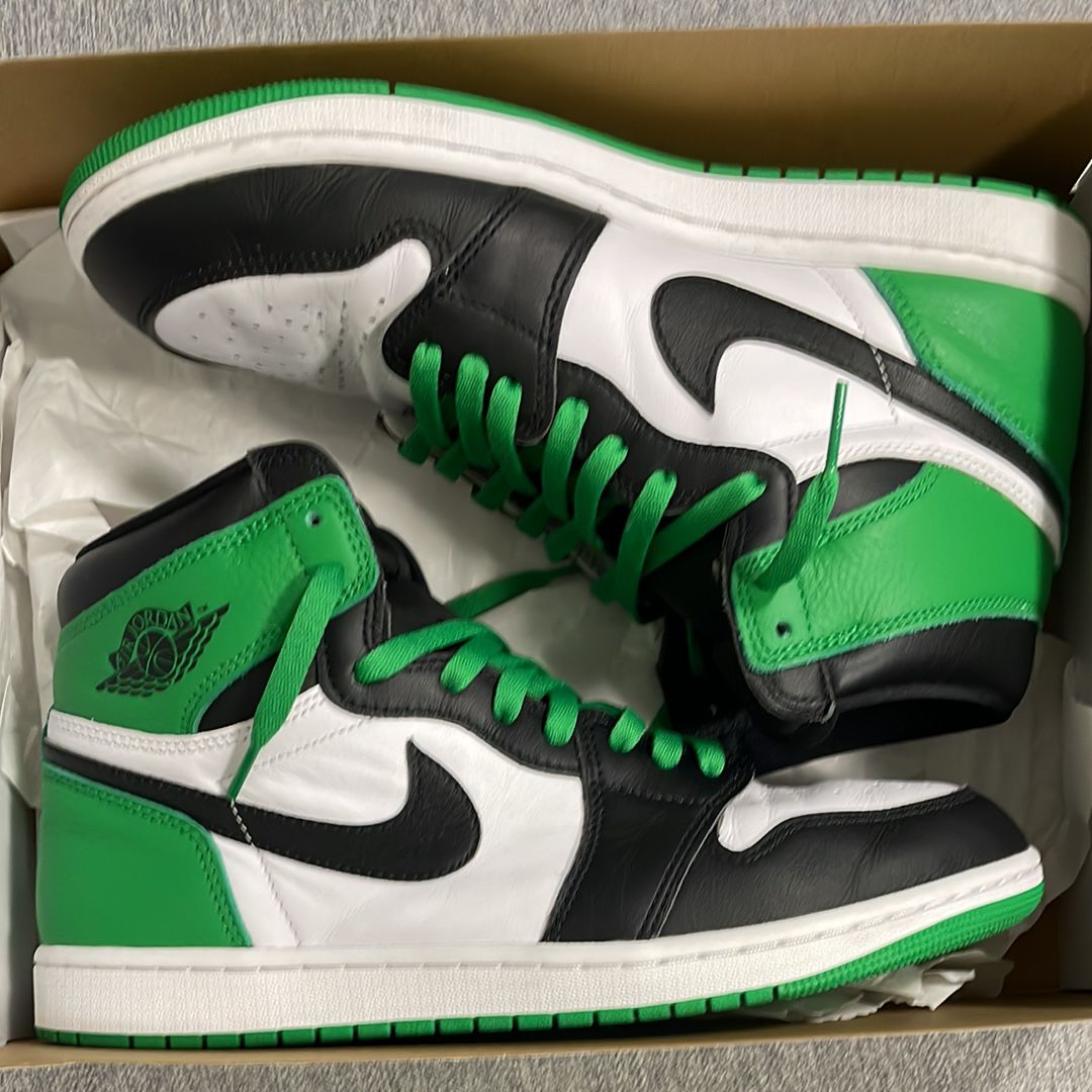 Nike Air Jordan 1 Retro High OG "Celtics/Black and Lucky Green" (2023)