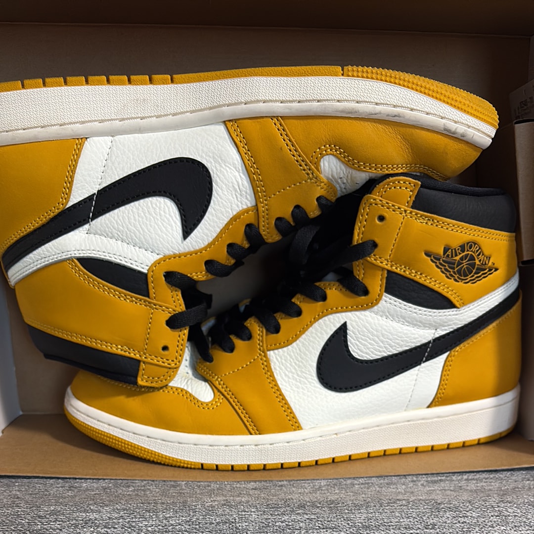 Nike Air Jordan 1 Retro High OG "Yellow Ochre"