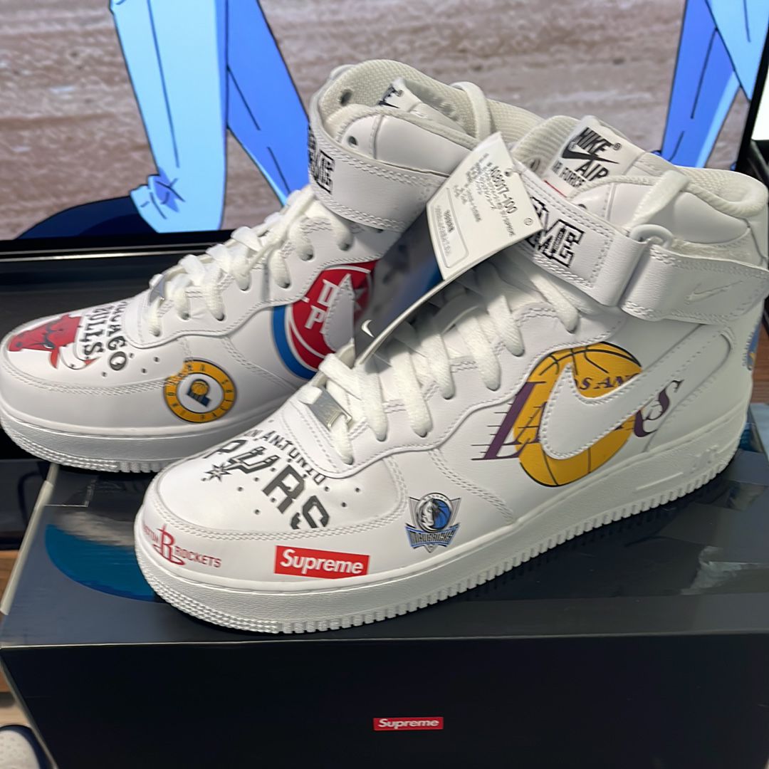 Supreme × NBA × Nike Air Force 1 Mid '07 "White"