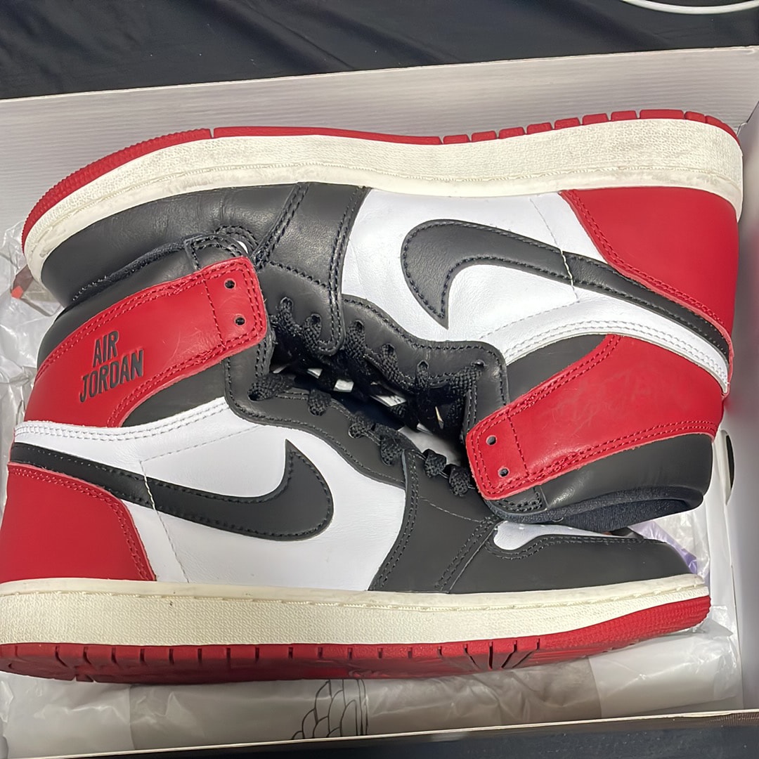 Nike Air Jordan 1 Retro High OG "Black Toe Reimagined"