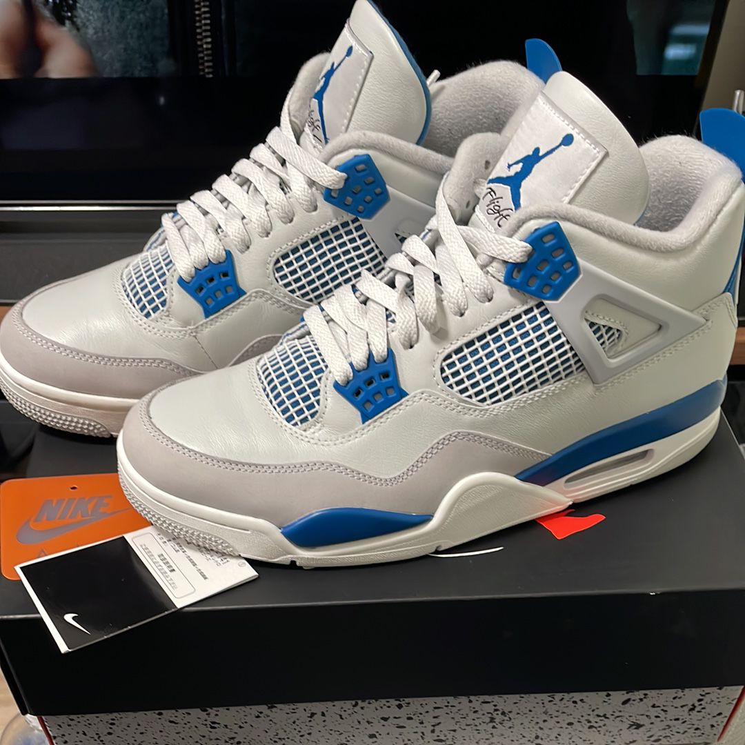 Nike Air Jordan 4 Retro "Industrial Blue"