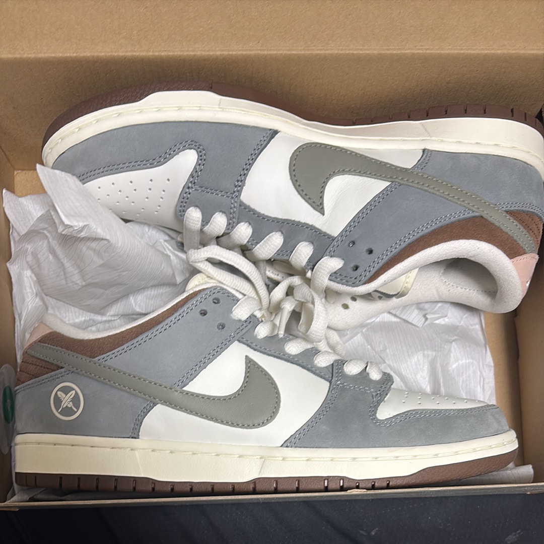 堀米 雄斗(Yuto Horigome) × Nike SB Dunk Low Pro QS "Wolf Grey"