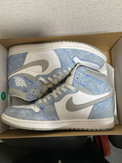 Nike Air Jordan 1 High OG "Hyper Royal"