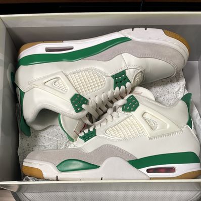 Nike SB × Air Jordan 4 Retro SP "Pine Green"