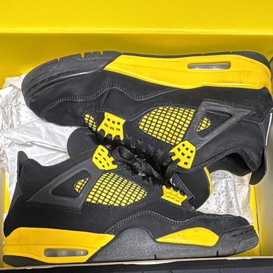 Nike Air Jordan 4 Retro "Thunder"(2023)