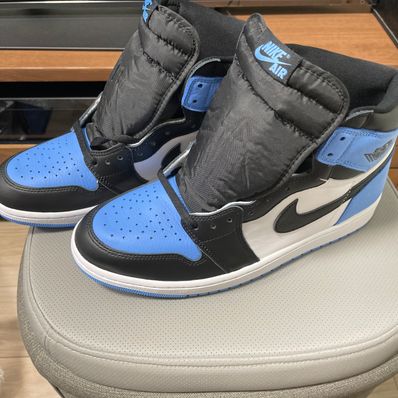 Nike Air Jordan 1 Retro High OG "University Blue/UNC Toe"