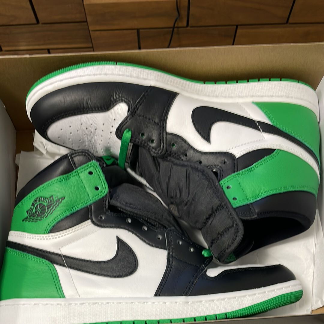Nike Air Jordan 1 Retro High OG "Celtics/Black and Lucky Green" (2023)