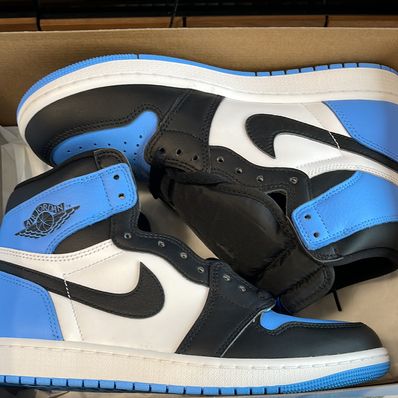 Nike Air Jordan 1 Retro High OG "University Blue/UNC Toe"