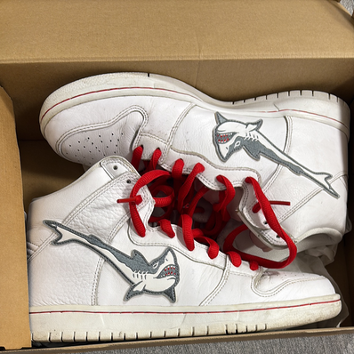 Oski x Nike SB Dunk High "Great White Shark"