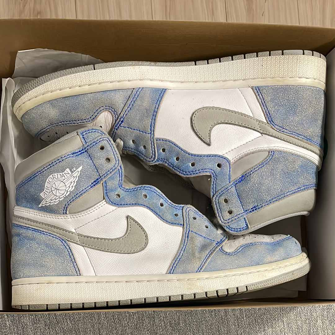 Nike Air Jordan 1 High OG "Hyper Royal"