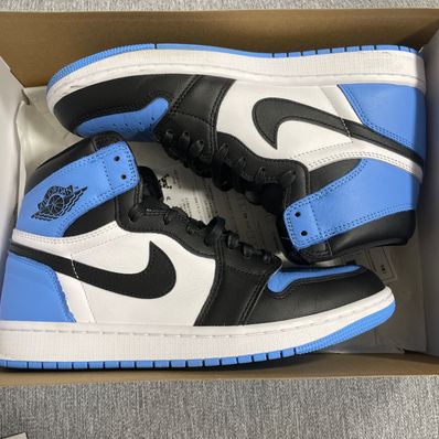 Nike Air Jordan 1 Retro High OG "University Blue/UNC Toe"