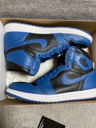 Nike Air Jordan 1 Retro High OG "Dark Marina Blue"