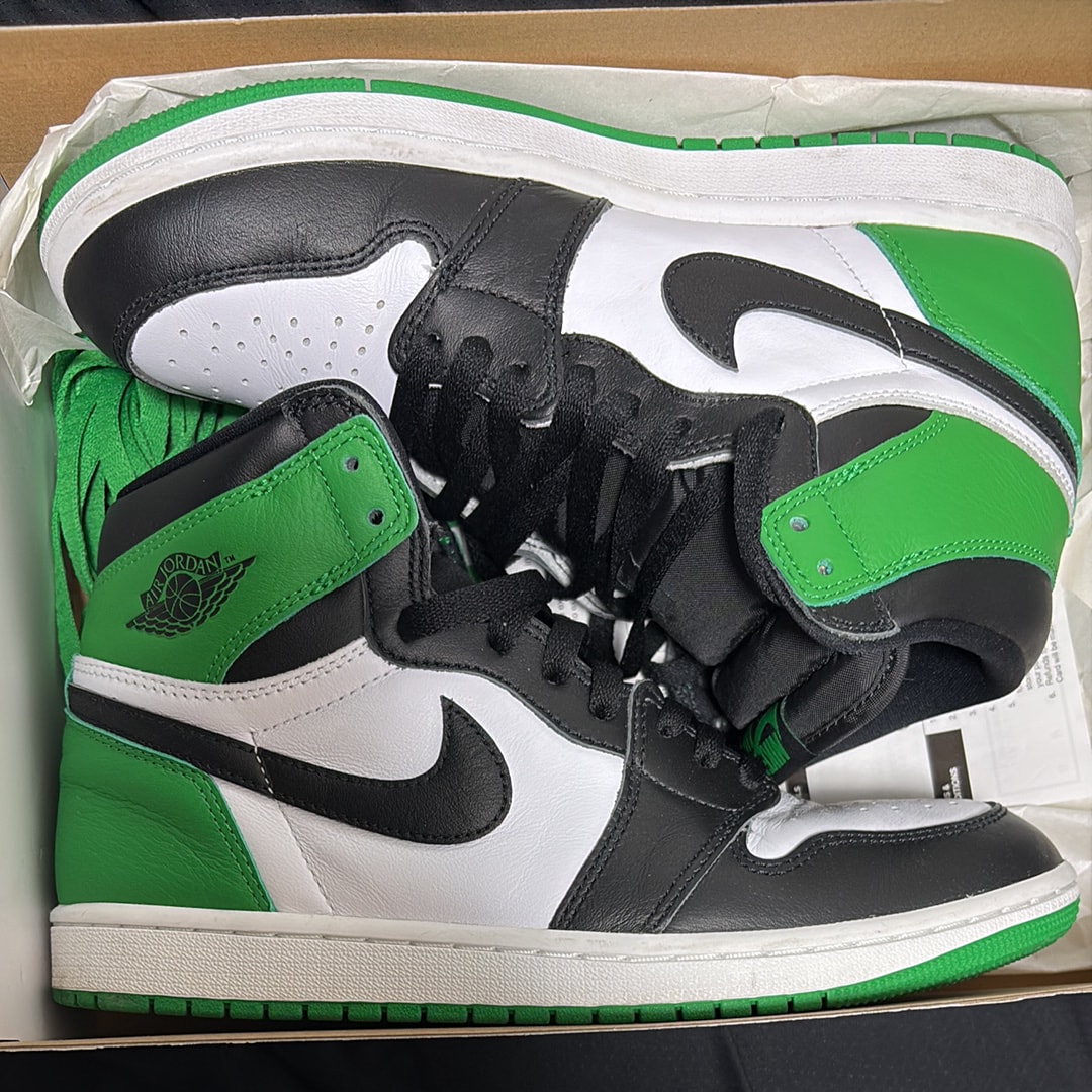 Nike Air Jordan 1 Retro High OG "Celtics/Black and Lucky Green" (2023)