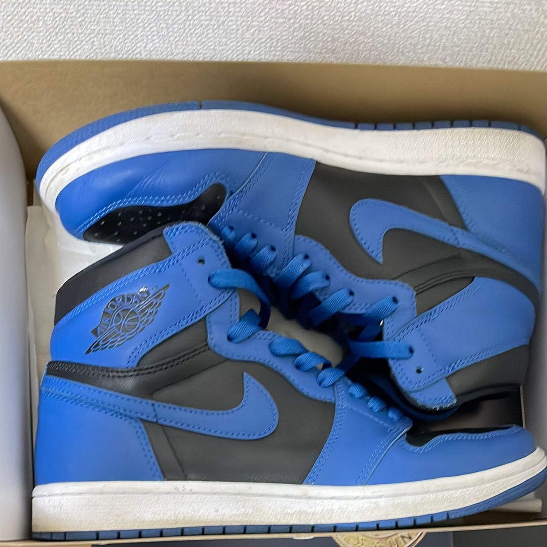 Nike Air Jordan 1 Retro High OG "Dark Marina Blue"