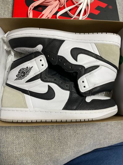 Nike Air Jordan 1 High OG "Bleached Coral"