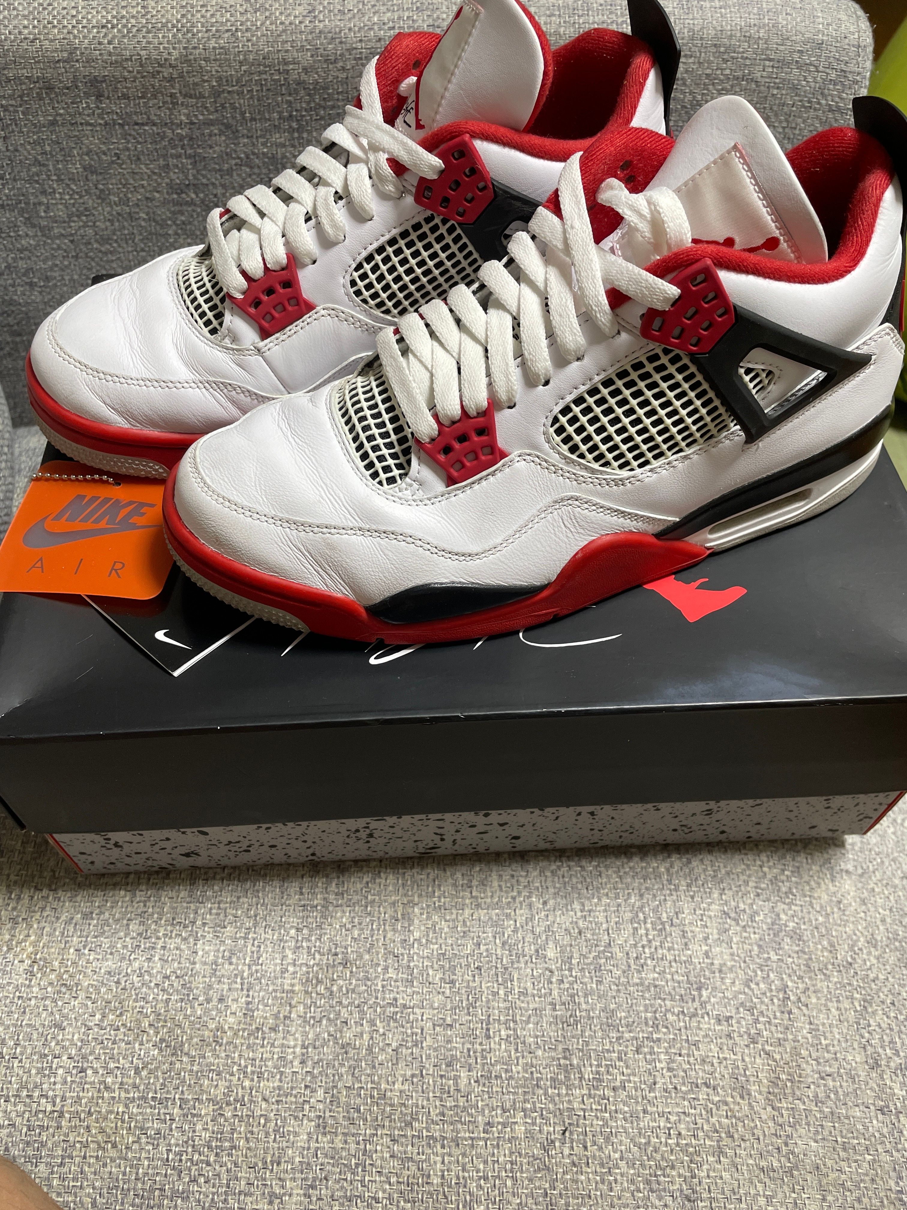 Nike Air Jordan 4 Retro OG "Fire Red" (2020)