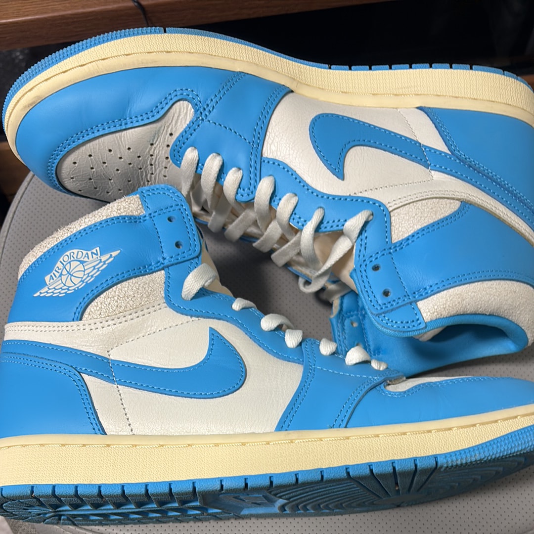 Nike Air Jordan 1 Retro High OG "UNC Reimagined"